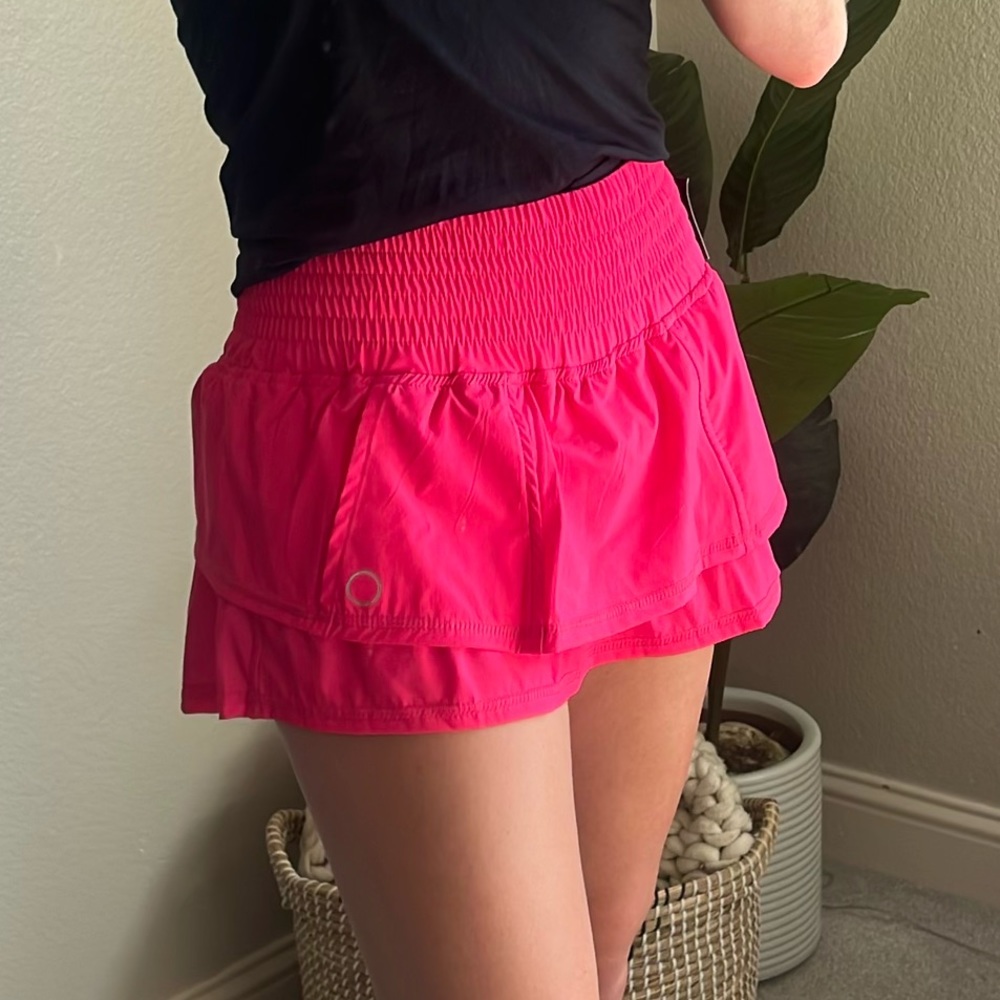 The Bubble Ruffle Skirt in Hot Pink